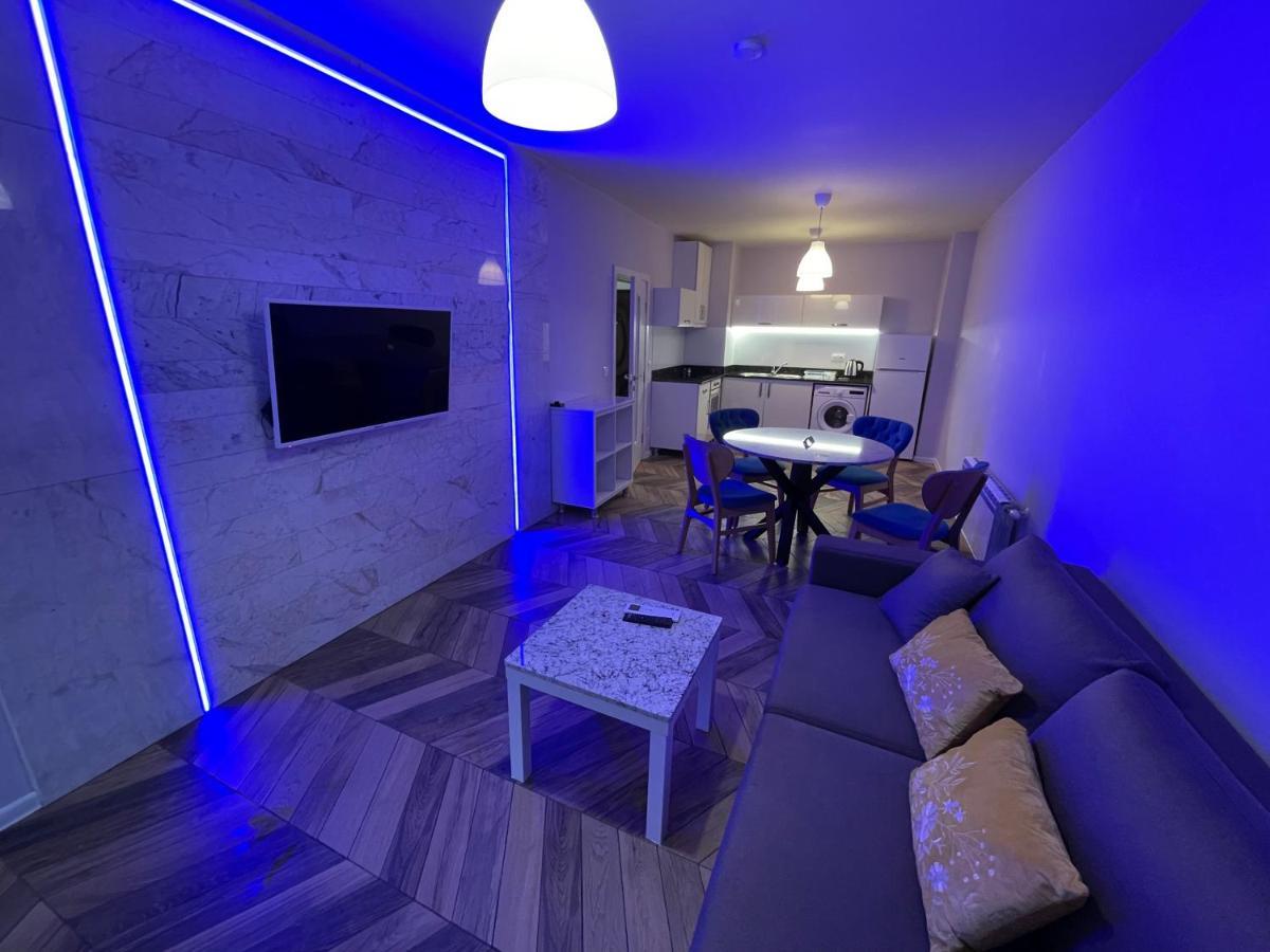 Sunny Apartment In Studentski Grad, Behind Unss Sofia Exterior photo